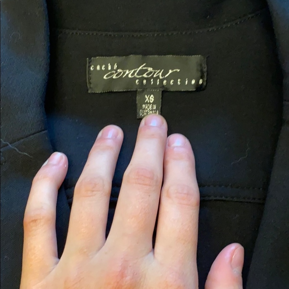 Suit - Picture 3 of 4